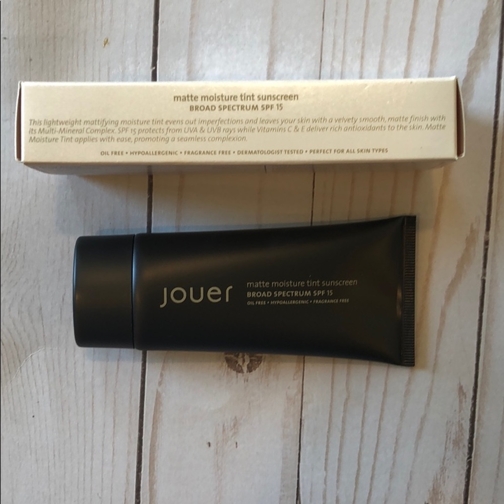 Jouer Matte Moisture Tint Sunscreen, Shade: Linen